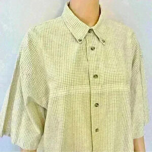 Vintage Oversized Gingham Pastel Green Short Sleeves  Button Down Shirt Blouse.
